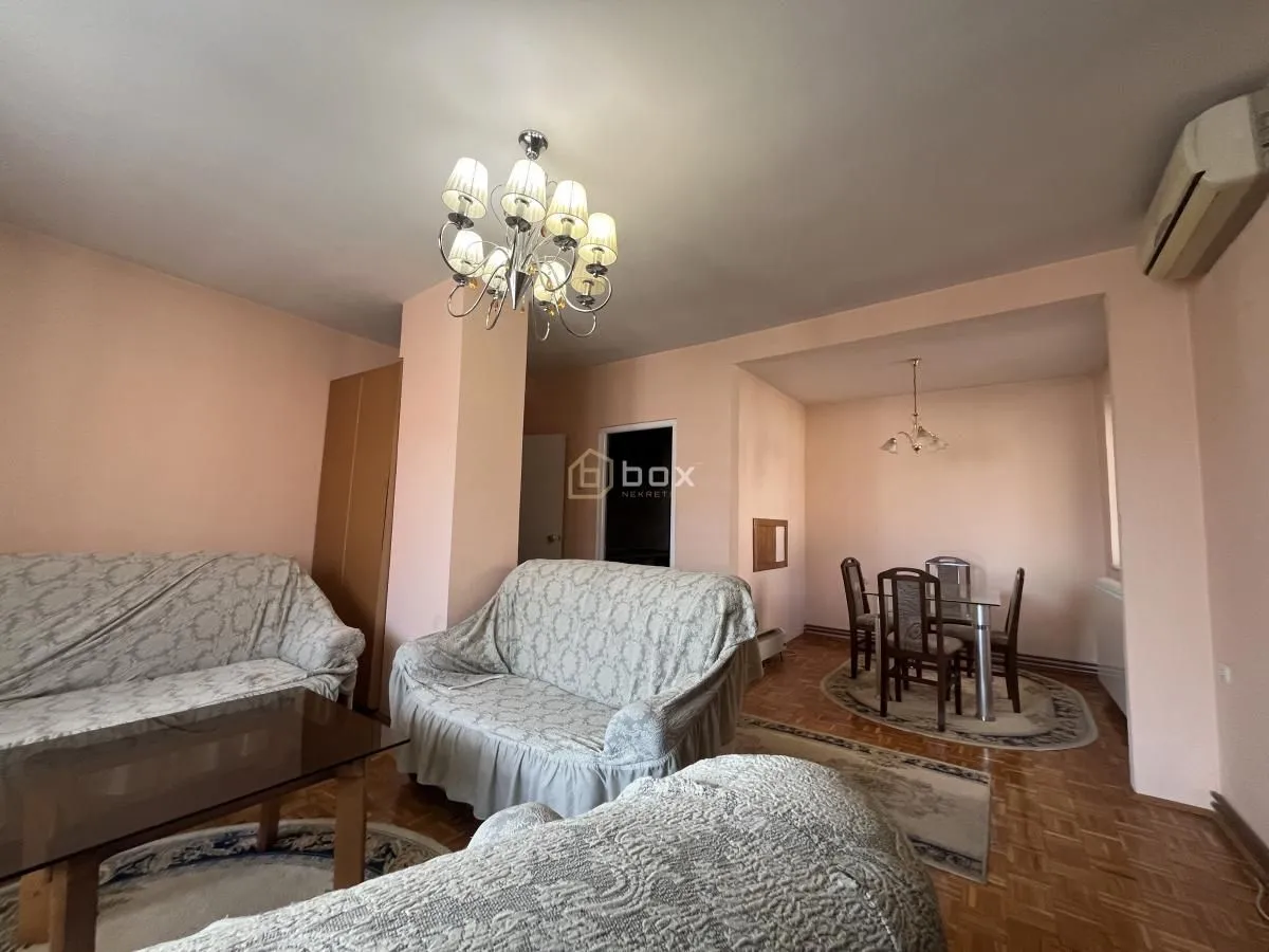 Rent, three bedroom apartment, 90m², Medijana, Niš