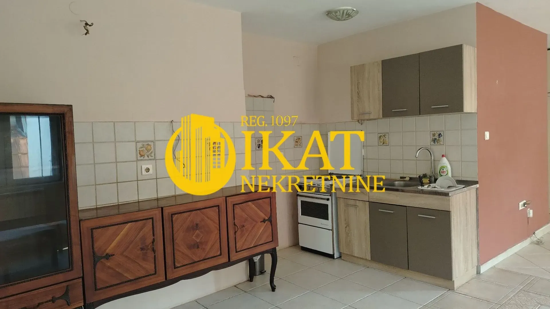 Izdavanje, četvorosoban stan, 158m², Voždovac Sve Podlokacije, Beograd