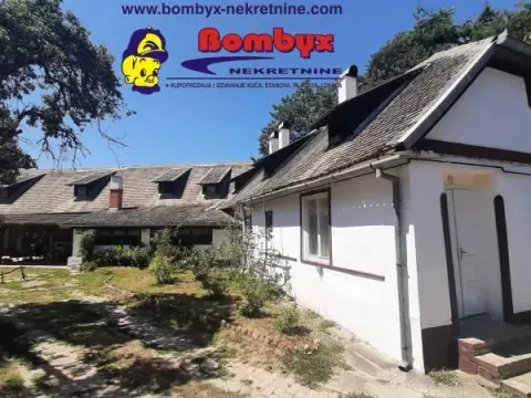 Prodaja, kuća, 334m², Beočin, Srbija