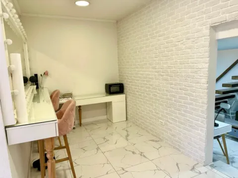 Prodaja, poslovni prostor, 52m², Bar, Crna Gora - image 4