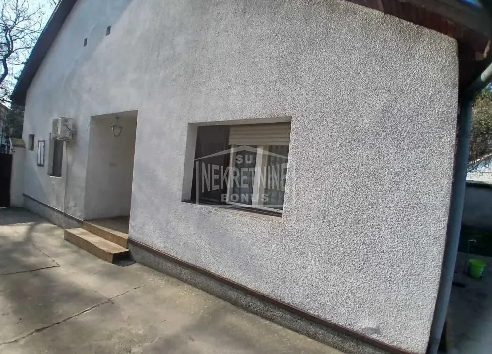 Sale, house, 121m², Centar, Subotica
