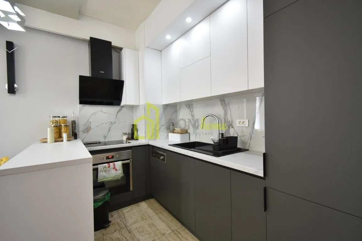 Rent, two bedroom apartment, 80m², Vezirov Most, Podgorica