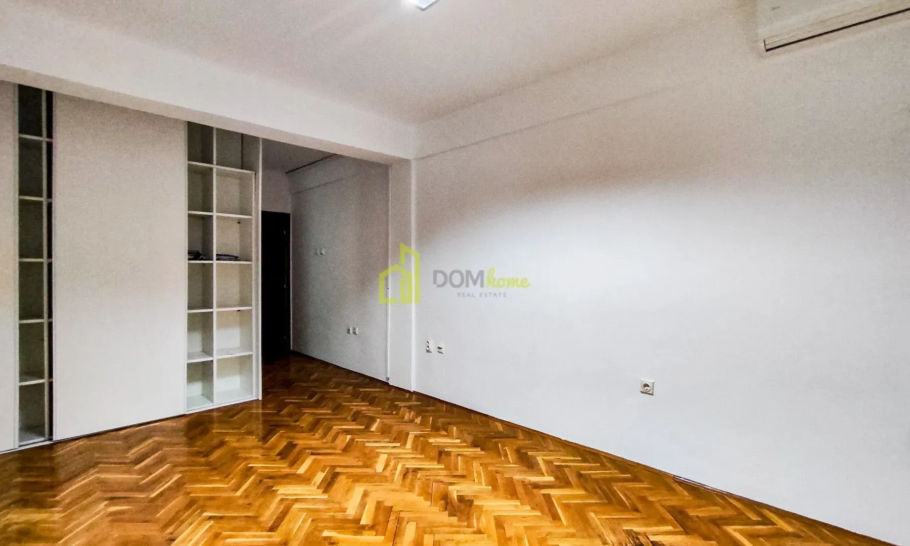 Izdavanje, poslovni prostor, 33m², Centar, Podgorica