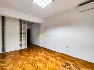 Izdavanje, poslovni prostor, 33m², Centar, Podgorica - image 1