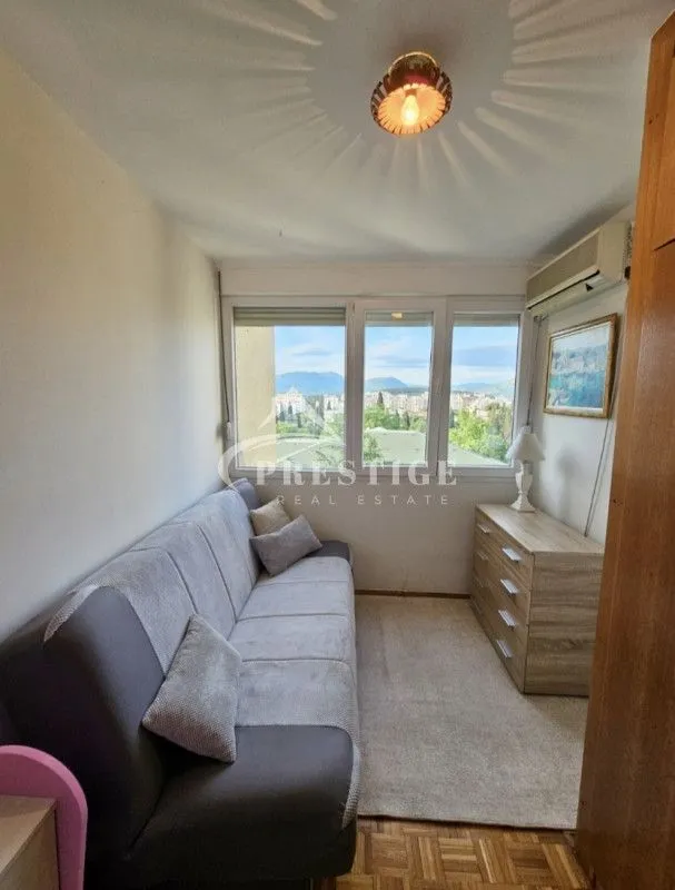 Rent, two bedroom apartment, 70m², Pobrežje, Podgorica