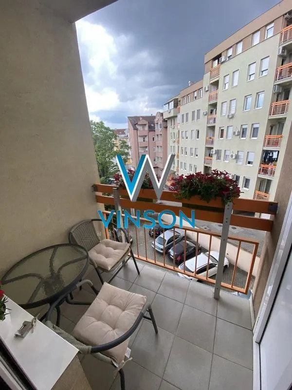 Izdavanje, jednosoban stan, 45m², Rotkvarija, Novi Sad Sve Podlokacije
