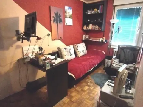 Prodaja, četvorosoban stan, 86m², Uciteljsko Naselje, Zvezdara Sve Podlokacije - image 8