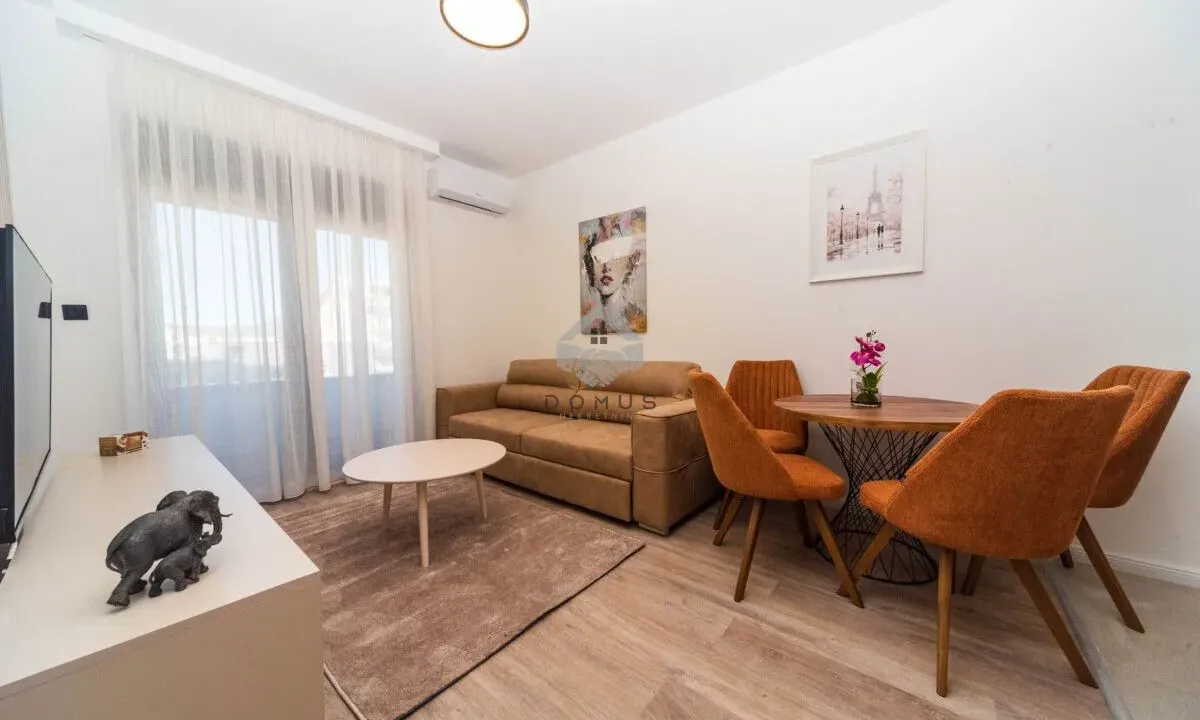 Izdavanje, jednosoban stan, 45m², Zabjelo, Podgorica