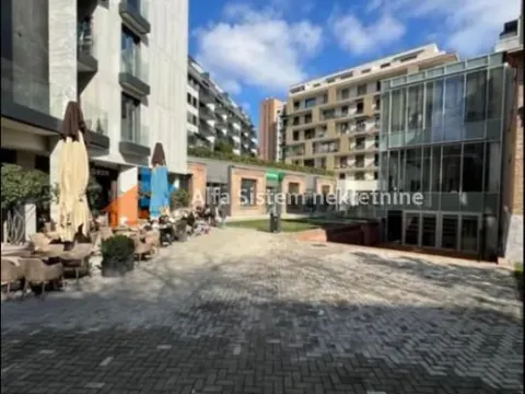 Izdavanje, trosoban stan, 80m², Stari Grad, Beograd - image 14