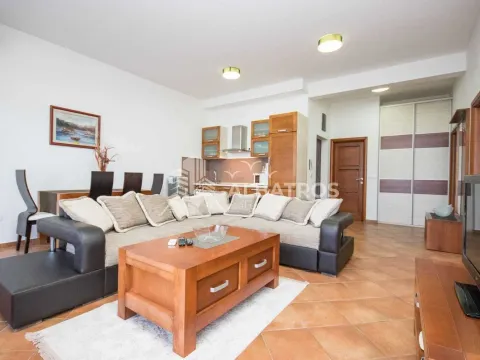 Rent, one bedroom apartment, 45m², Dobre Vode, Bar - image 9