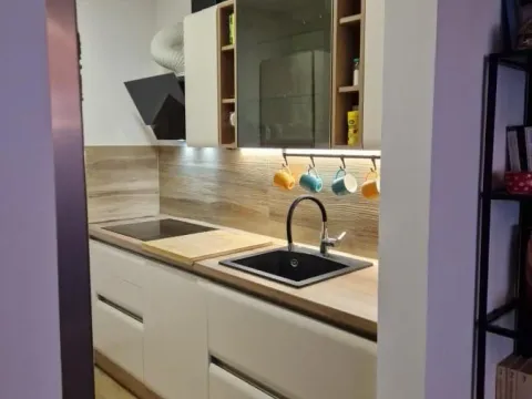 Prodaja, četvorosoban stan, 98m², Petrovaradin, Novi Sad - image 4