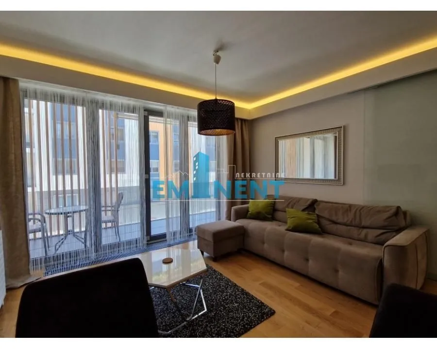 Izdavanje, dvosoban stan, 55m², Novi Beograd Blok 65, Novi Beograd Sve Podlokacije