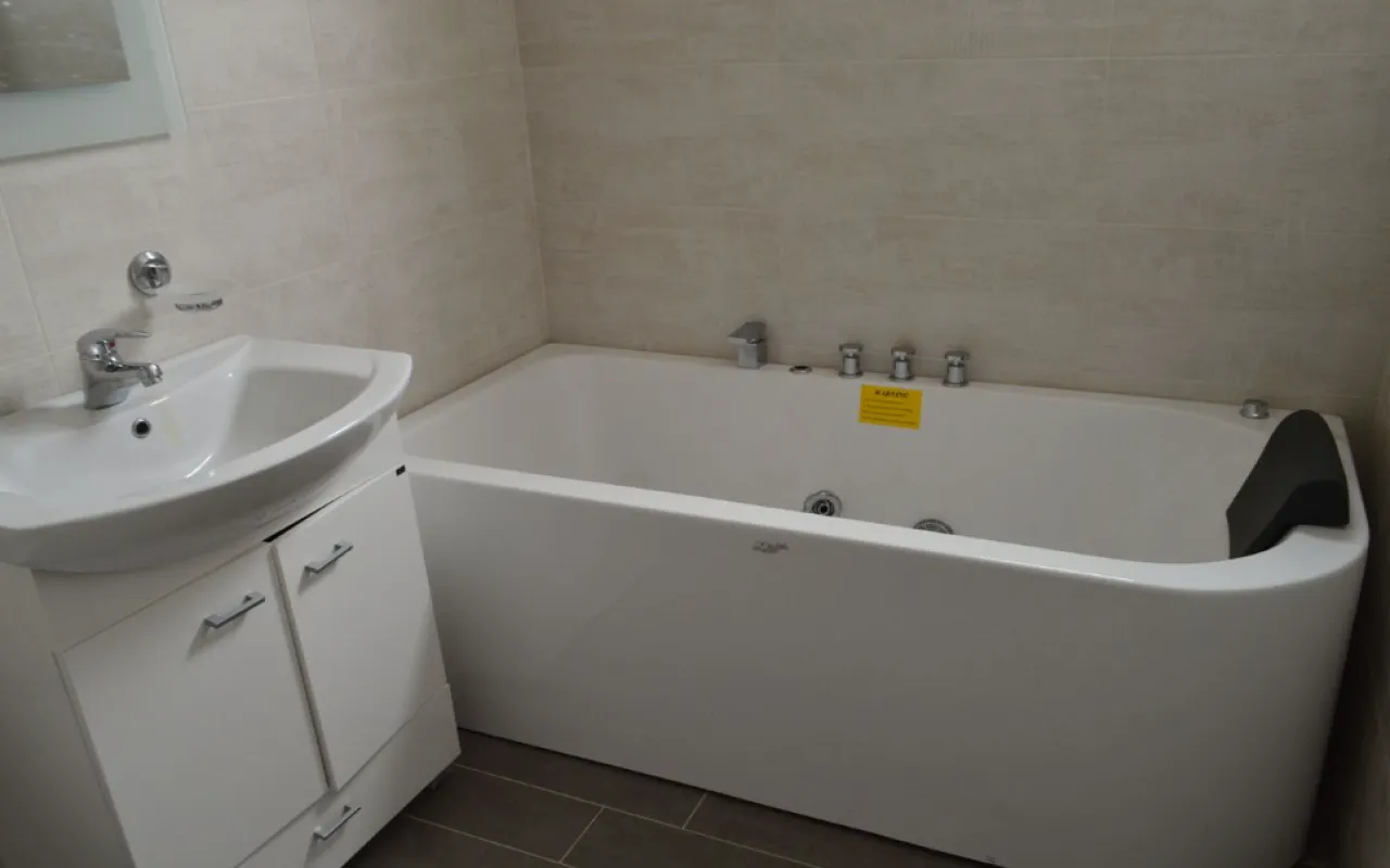 Sale, two bedroom apartment, 72m², Bečići, Budva