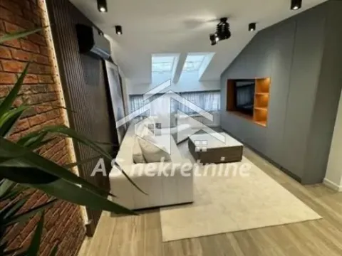 Izdavanje, trosoban stan, 100m², Savski Venac, Beograd - image 2