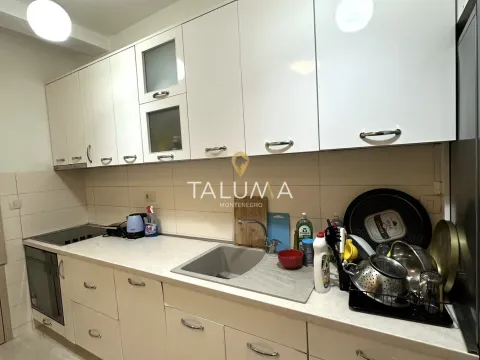 Prodaja, jednosoban stan, 53m², City Kvart, Podgorica - image 8