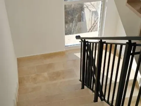Prodaja, dvosoban stan, 64m², Budva, Crna Gora - image 9