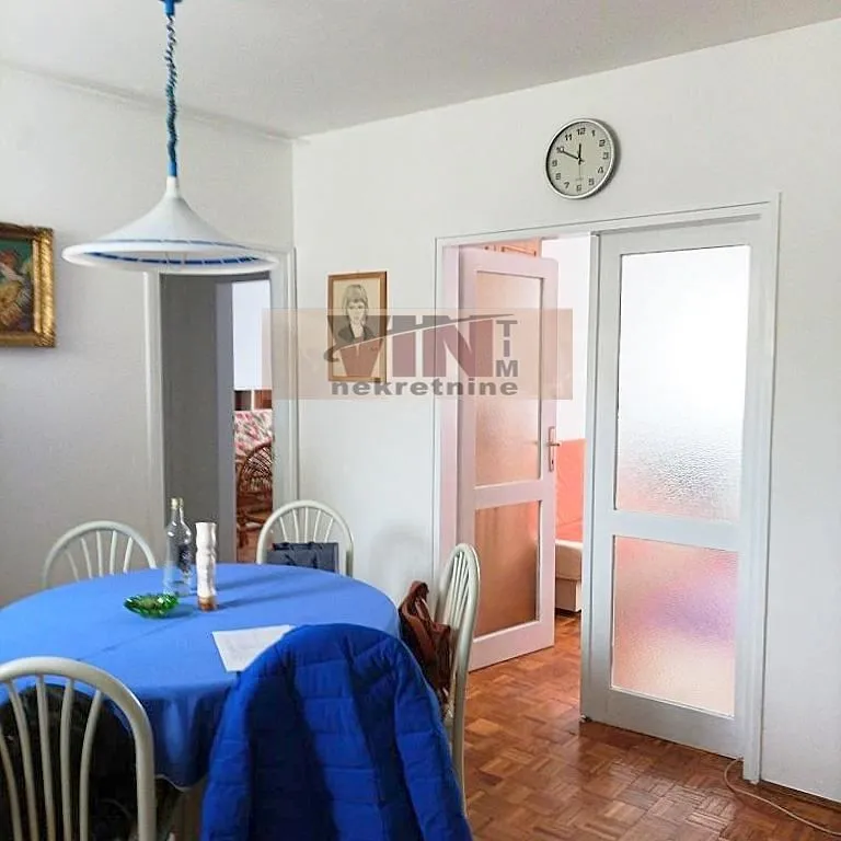 Izdavanje, dvosoban stan, 67m², Altina, Beograd