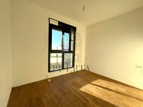 Sale, one bedroom apartment, 32m², Kod Big Fashion-a, Podgorica - image 6