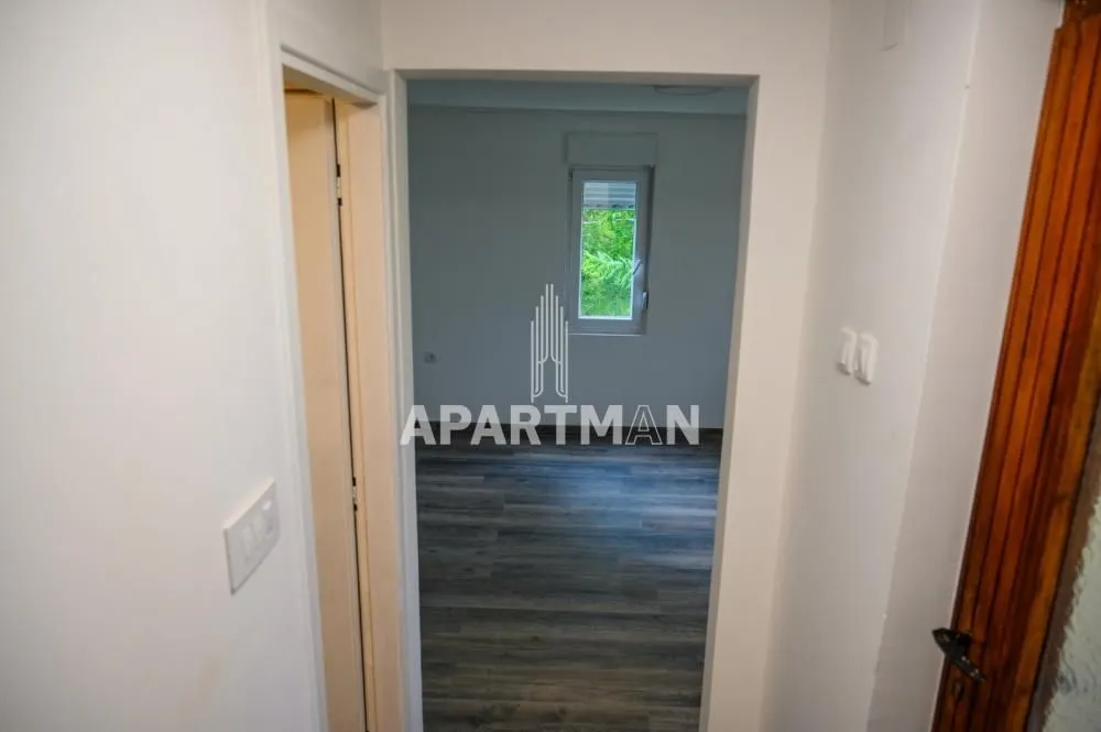 Prodaja, kuća, 33m², Krčedin, Inđija