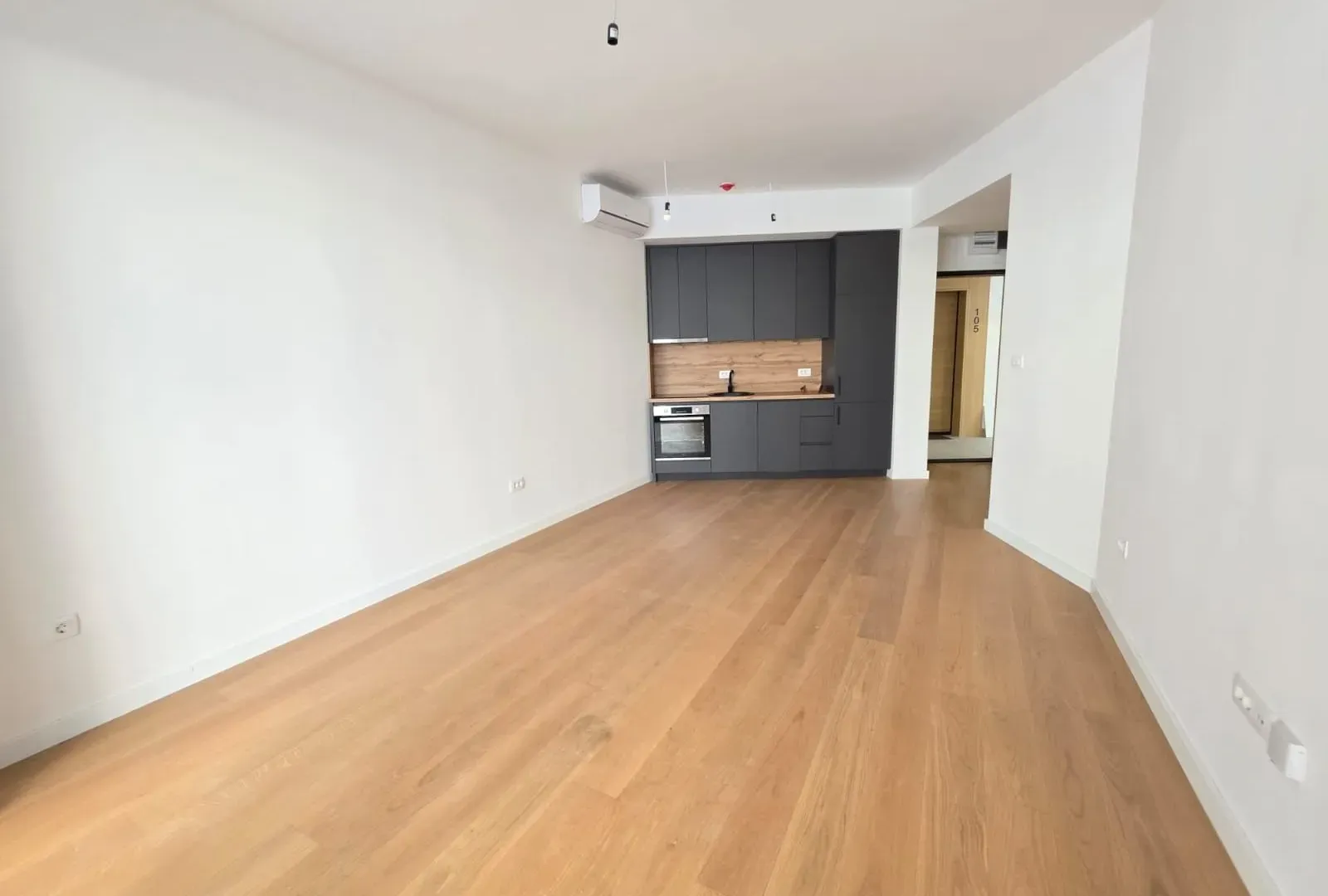 Prodaja, jednosoban stan, 58m², Bečići, Budva