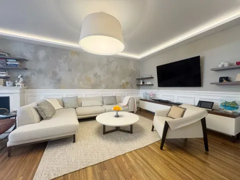 Prodaja, trosoban stan, 122m², Centar, Podgorica - image 2