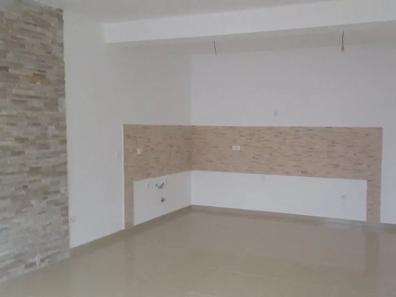 Prodaja, stan, 104m², Dobrota, Kotor