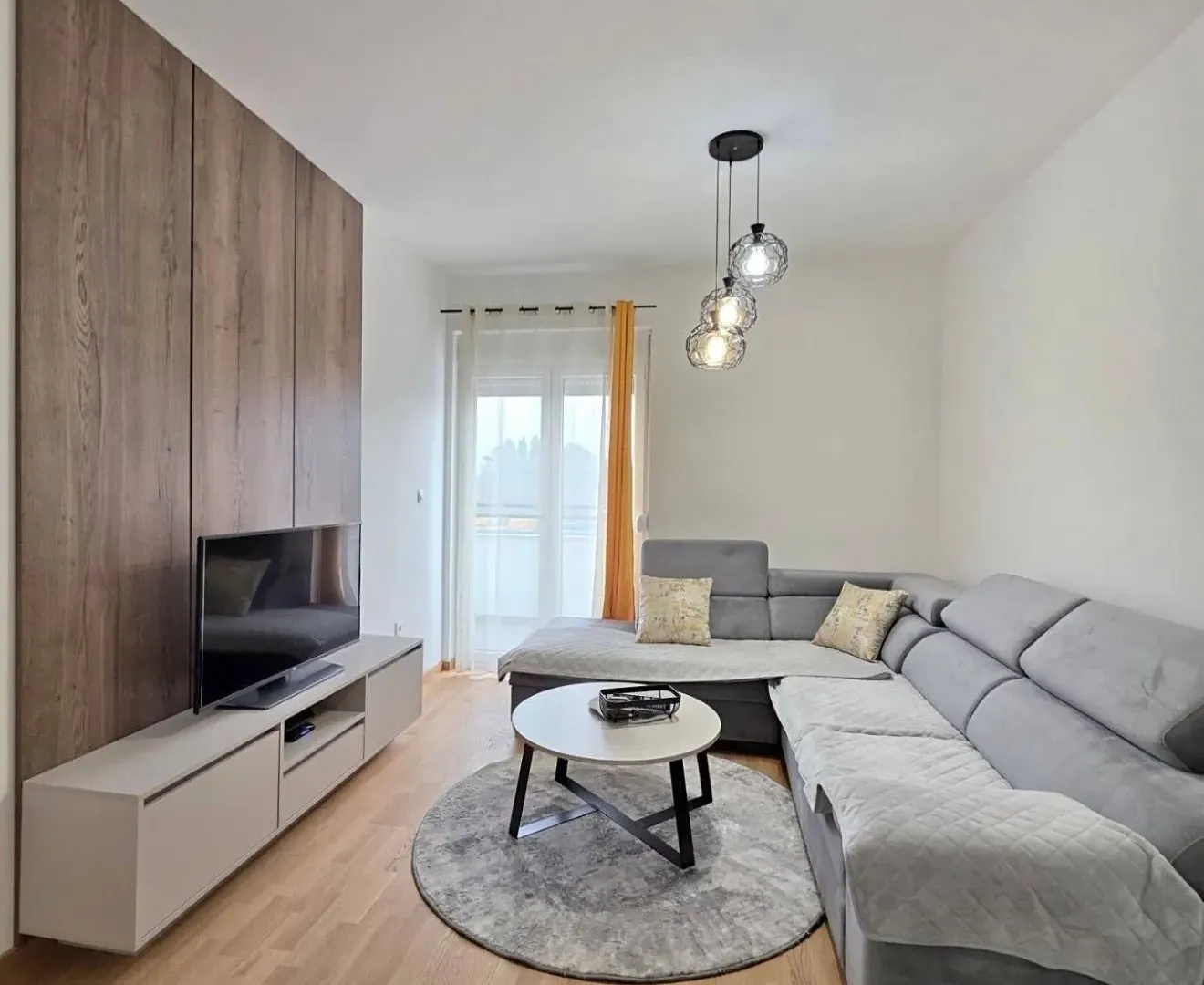 Prodaja, jednosoban stan, 44m², Pobrežje, Podgorica