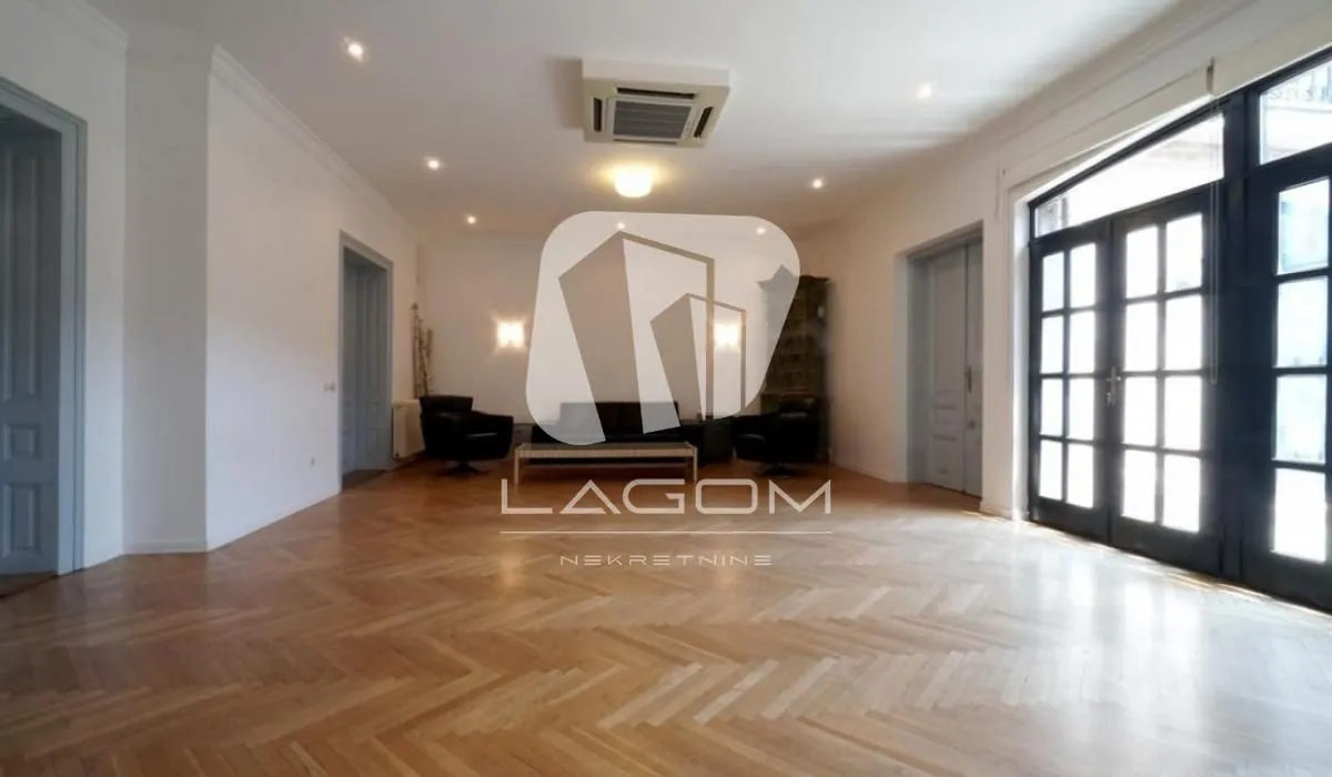 Prodaja, kuća, 418m², Zemun Centar, Zemun Sve Podlokacije