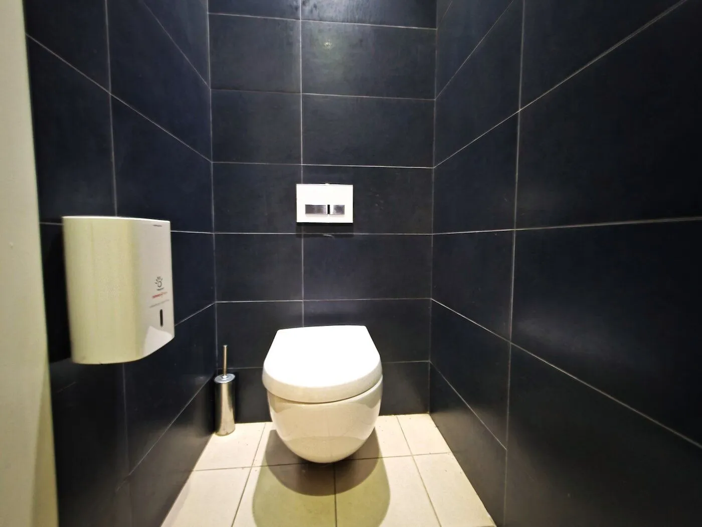 Sale, office space, 151m², Tološka šuma, Podgorica