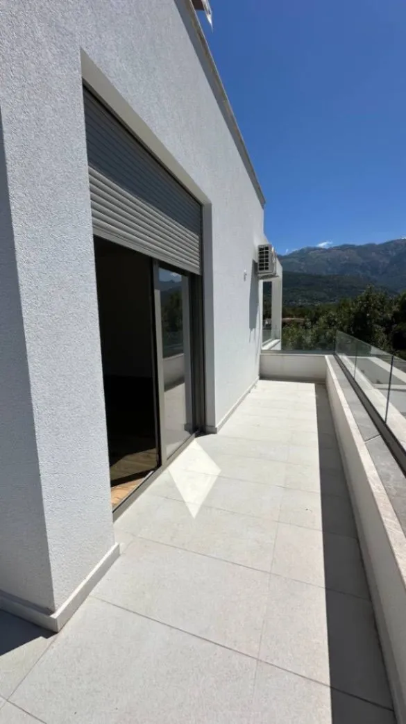Sale, two bedroom apartment, 113m², Kavač, Kotor