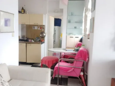 Sale, studio apartment, 33m², Njivice, Herceg Novi - image 3