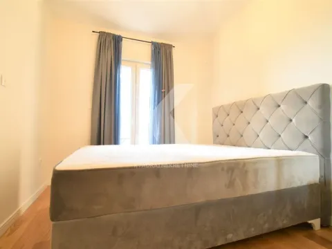 Rent, one bedroom apartment, 50m², Central Point, Podgorica - image 9