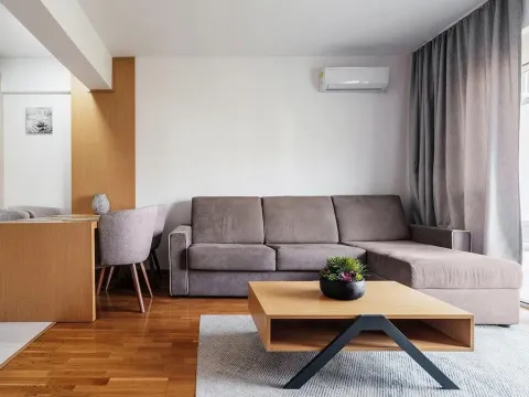 Sale, one bedroom apartment, 48m², Bečići, Budva - image 4