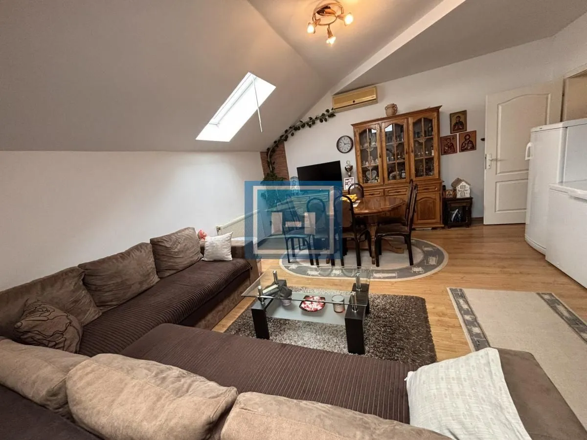 Prodaja, dvosoban stan, 63m², Centar, Jagodina