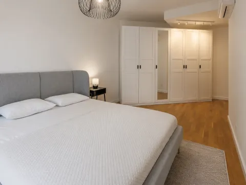 Prodaja, dvosoban stan, 72m², Bečići, Budva - image 13