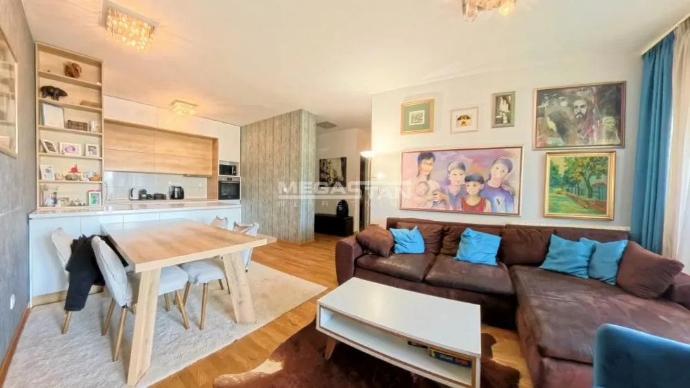 Sale, four bedroom apartment, 109m², Novi Beograd Sve Podlokacije, Beograd