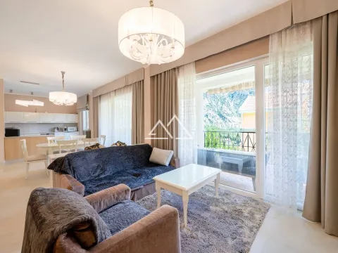 Prodaja, trosoban stan, 129m², Orahovac, Kotor - image 13