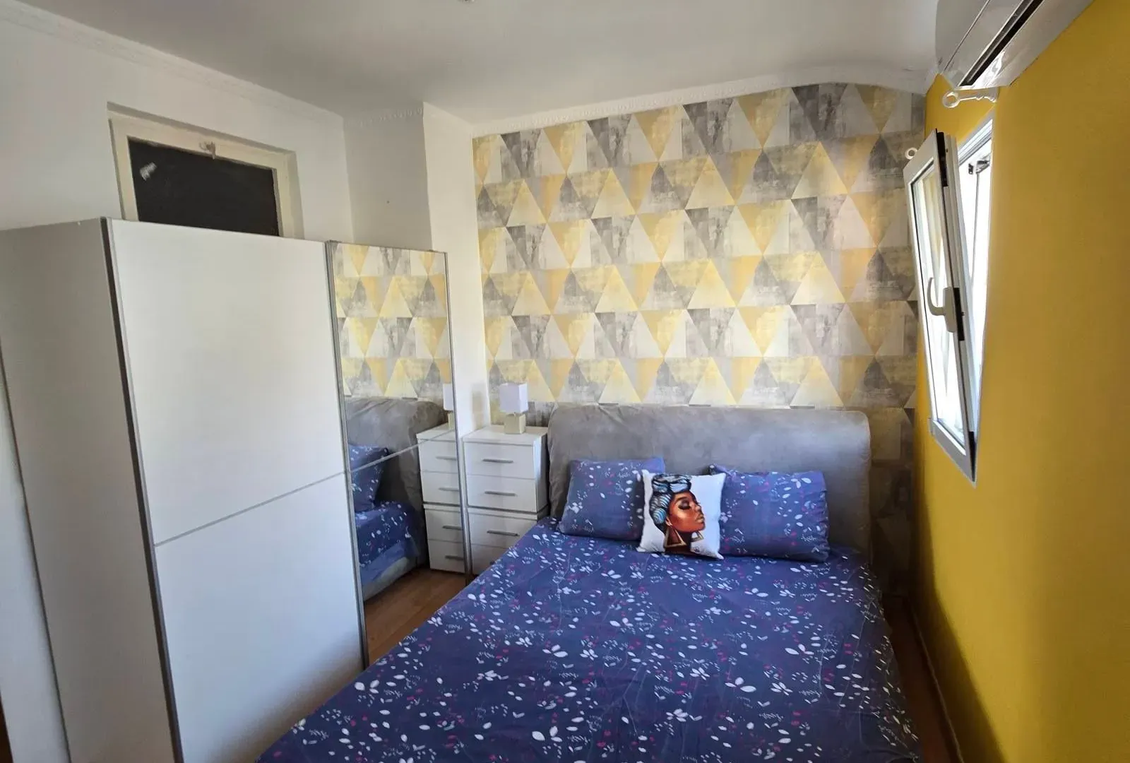 Rent, one bedroom apartment, 50m², Centar, Tivat