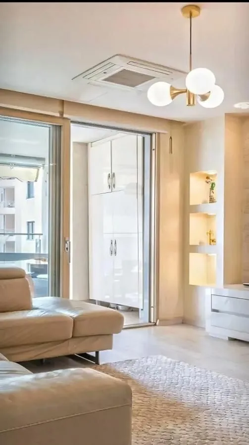 Prodaja, dvosoban stan, 80m², Budva, Crna Gora
