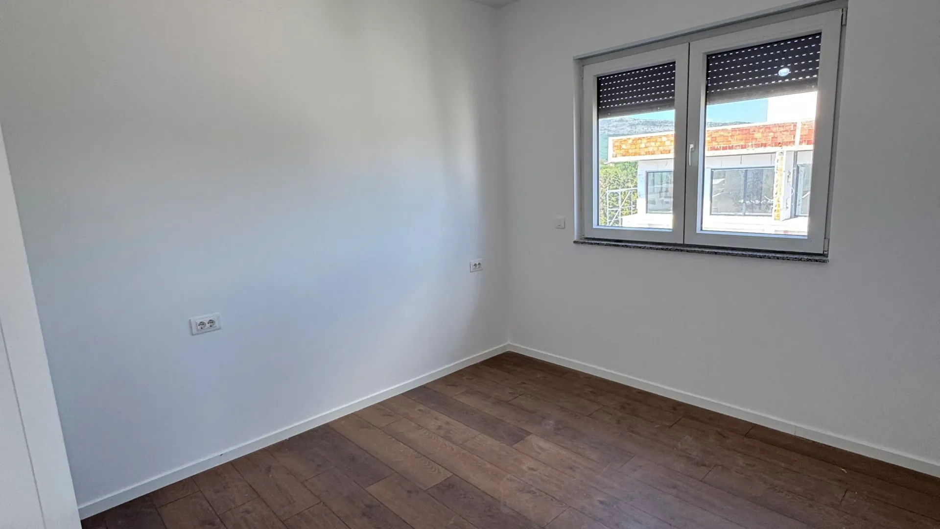 Prodaja, dvosoban stan, 64m², Velika Plaža, Ulcinj