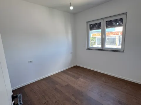Sale, two bedroom apartment, 64m², Velika Plaža, Ulcinj - image 7
