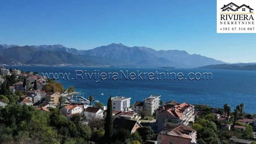 Sale, house, 388m², Đenovići, Herceg Novi