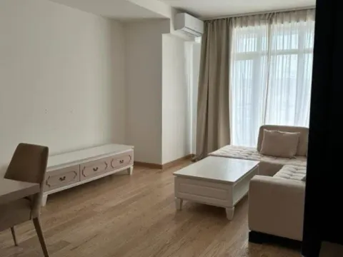 Izdavanje, trosoban stan, 82m², Beograd Na Vodi, Beograd - image 4