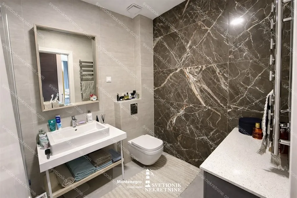 Prodaja, jednosoban stan, 60m², Igalo, Herceg Novi