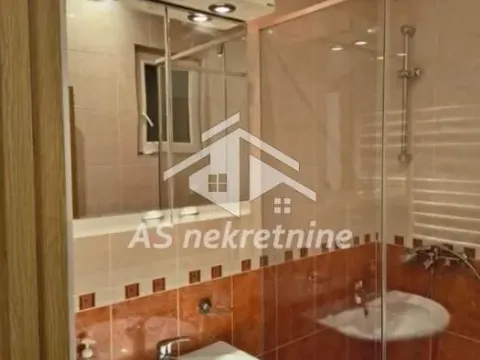 Izdavanje, stan, 65m², Stari Grad, Beograd - image 16