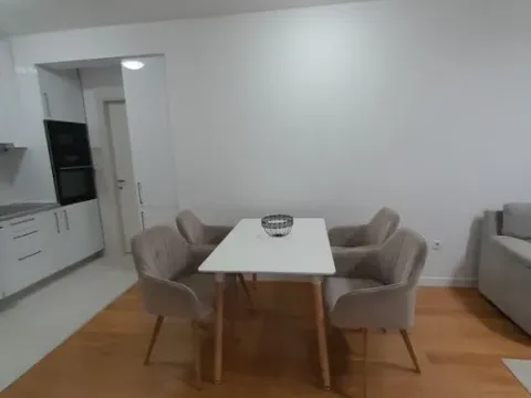 Izdavanje, jednosoban stan, 53m², Central Point, Podgorica - image 12