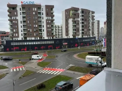 Izdavanje, jednosoban stan, 37m², Bulevar patrijarha Pavla, Novi Sad Sve Podlokacije - image 12