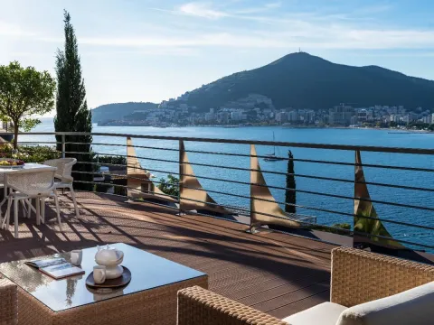Sale, three bedroom apartment, 255m², Budva, Crna Gora - image 1