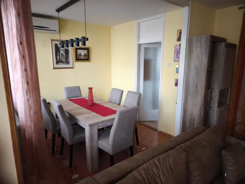 Rent, three bedroom apartment, 70m², Medijana, Niš - image 5