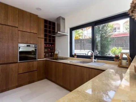 Prodaja, kuća, 490m², Đenovići, Herceg Novi - image 15